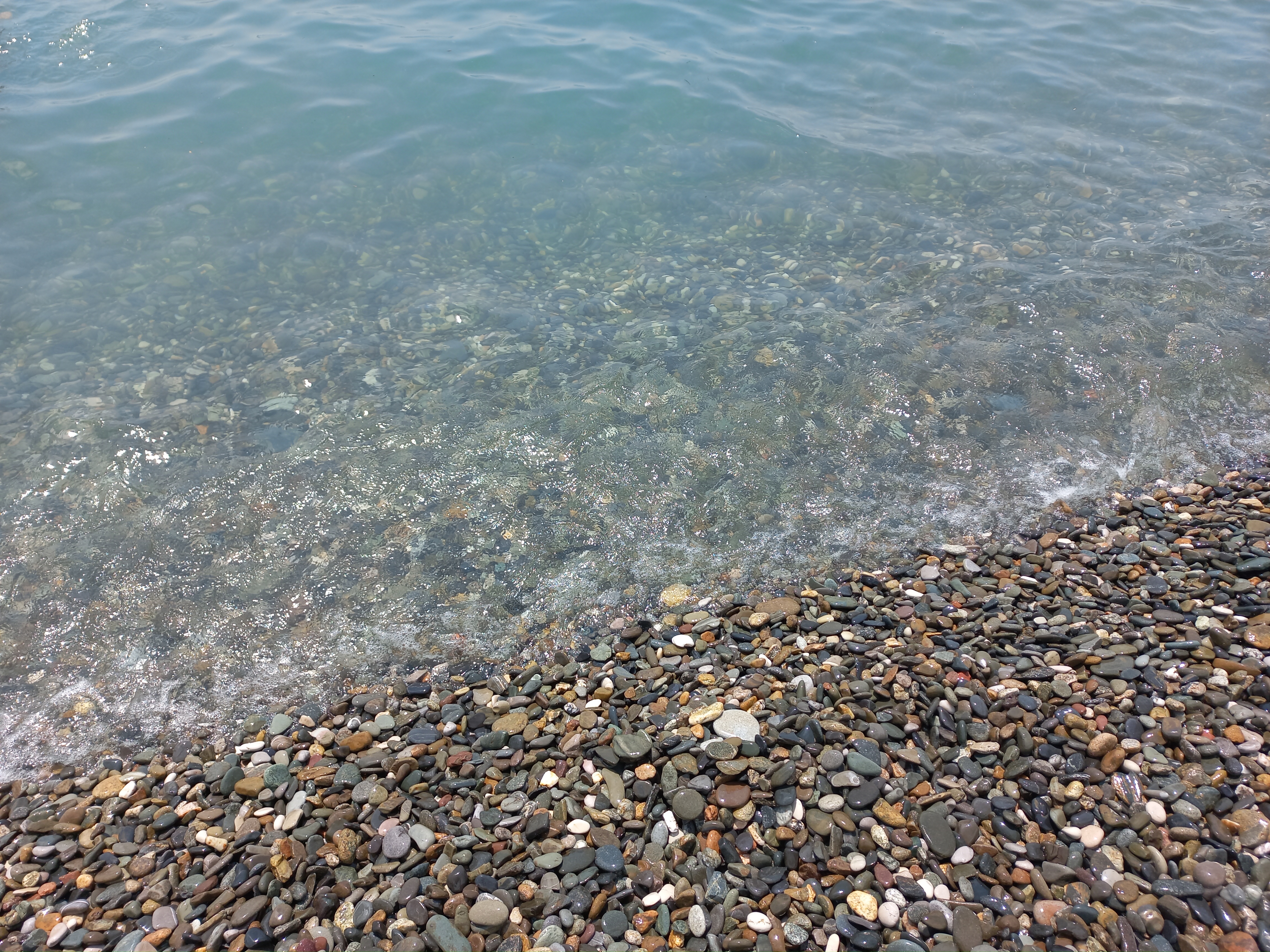 Пляжи в Сочи каменистые